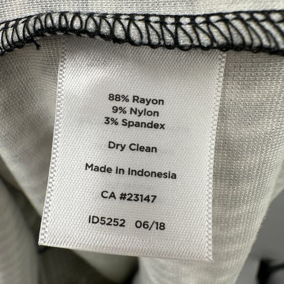 TALBOTS Black & White Houndstooth Bell Sleeve Sheath Dress // 10 Petite - Picture 8 of 8